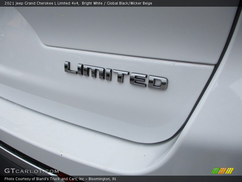 Bright White / Global Black/Wicker Beige 2021 Jeep Grand Cherokee L Limited 4x4