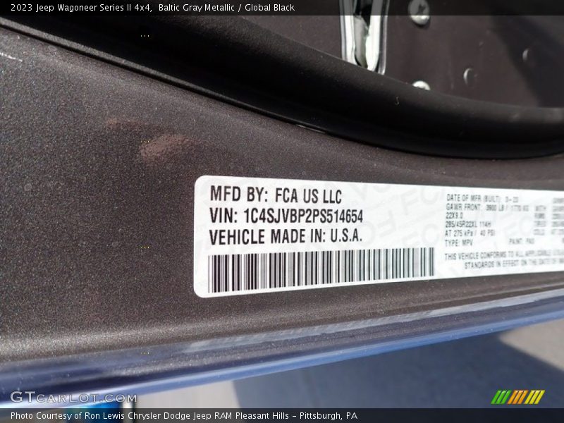 Baltic Gray Metallic / Global Black 2023 Jeep Wagoneer Series II 4x4