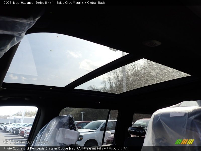 Baltic Gray Metallic / Global Black 2023 Jeep Wagoneer Series II 4x4