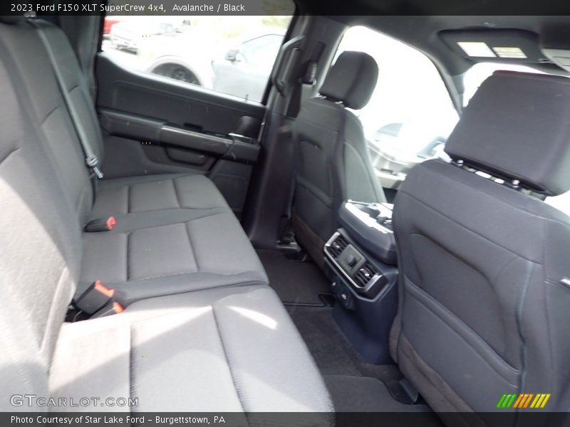 Avalanche / Black 2023 Ford F150 XLT SuperCrew 4x4