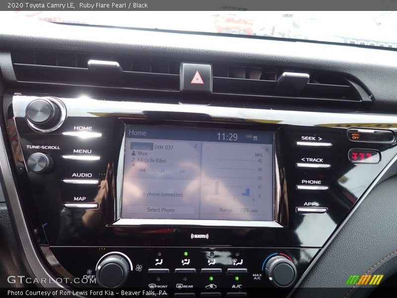 Ruby Flare Pearl / Black 2020 Toyota Camry LE