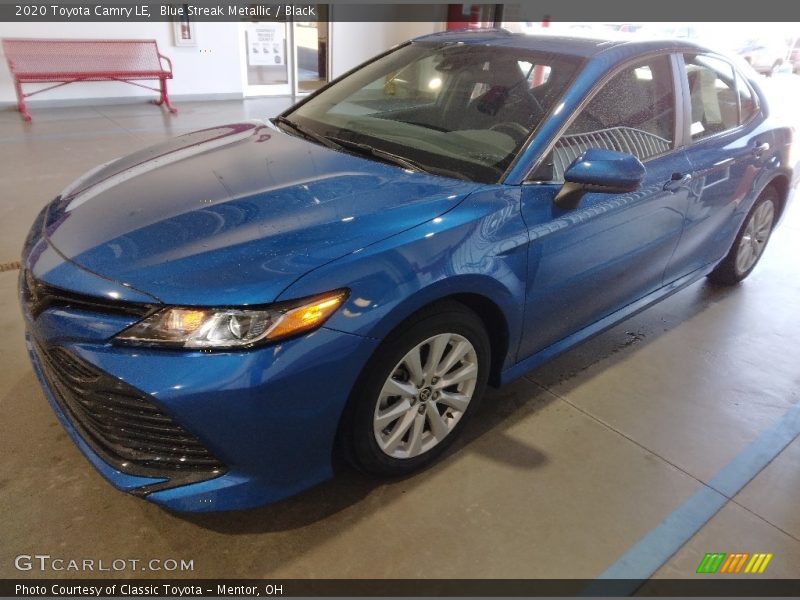 Blue Streak Metallic / Black 2020 Toyota Camry LE