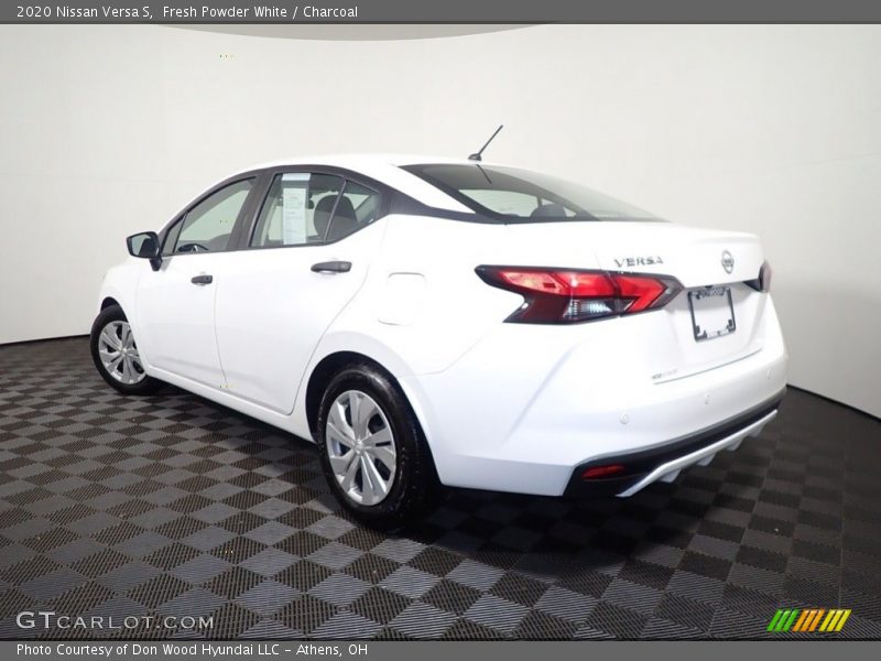 Fresh Powder White / Charcoal 2020 Nissan Versa S
