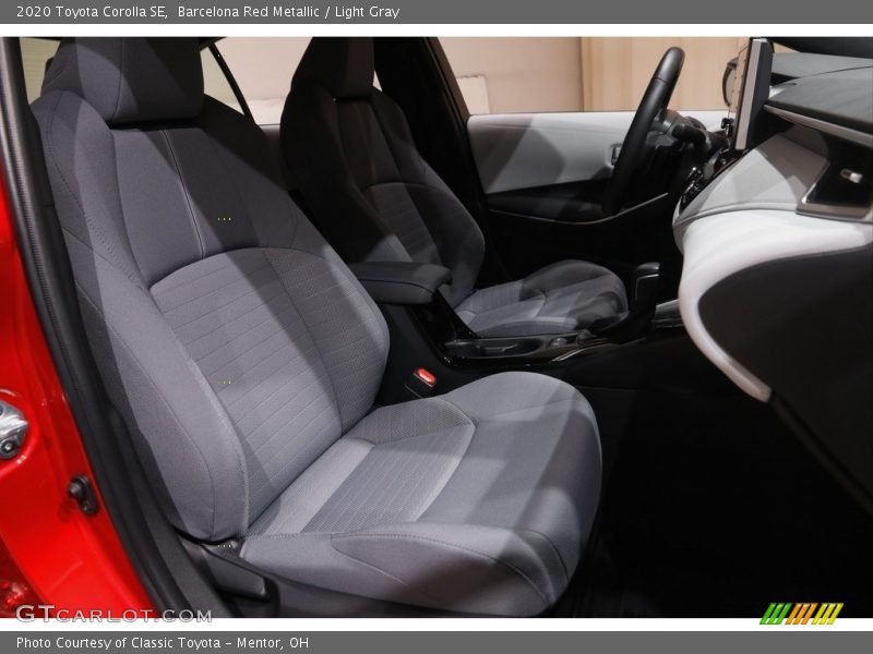 Barcelona Red Metallic / Light Gray 2020 Toyota Corolla SE