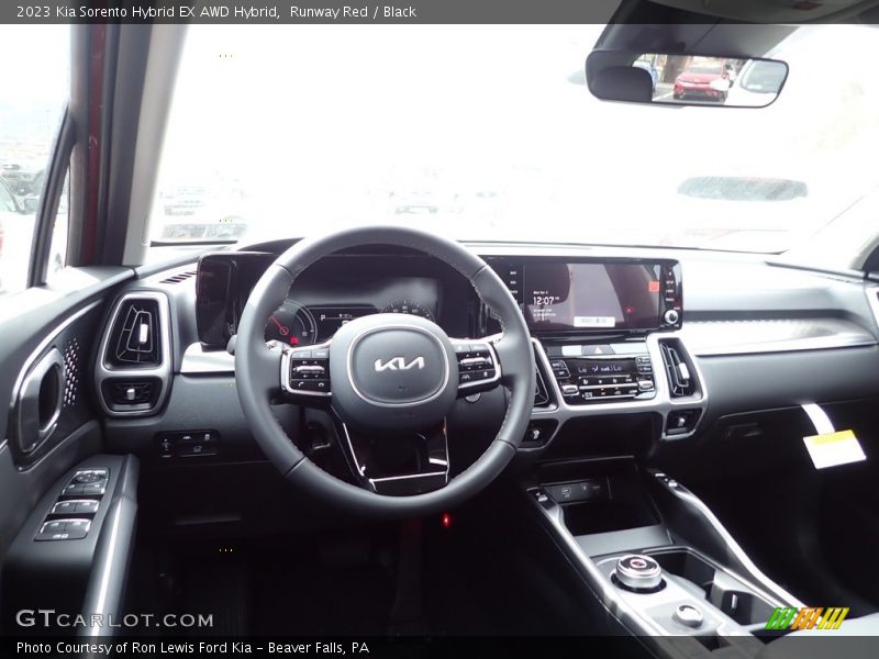 Dashboard of 2023 Sorento Hybrid EX AWD Hybrid