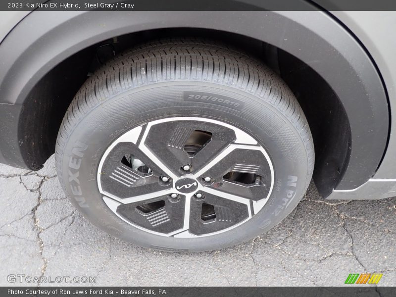  2023 Niro EX Hybrid Wheel