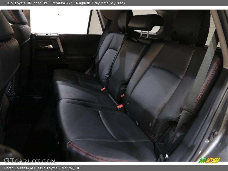 Magnetic Gray Metallic / Black 2015 Toyota 4Runner Trail Premium 4x4