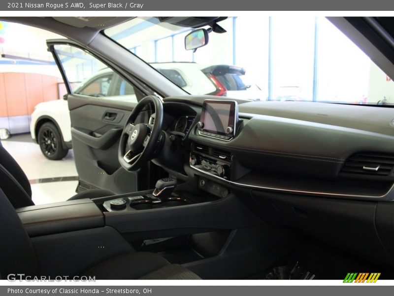 Super Black / Gray 2021 Nissan Rogue S AWD