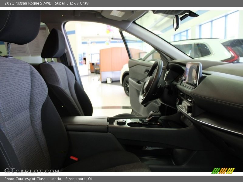Super Black / Gray 2021 Nissan Rogue S AWD