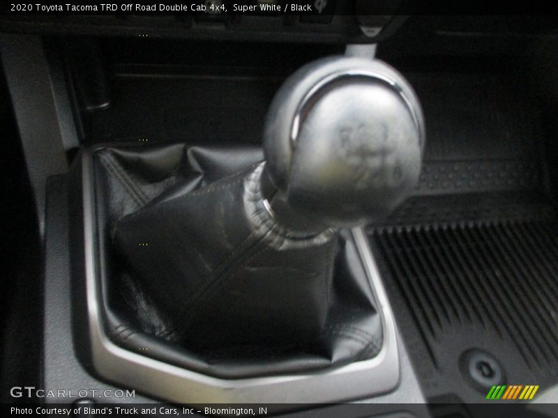 Super White / Black 2020 Toyota Tacoma TRD Off Road Double Cab 4x4