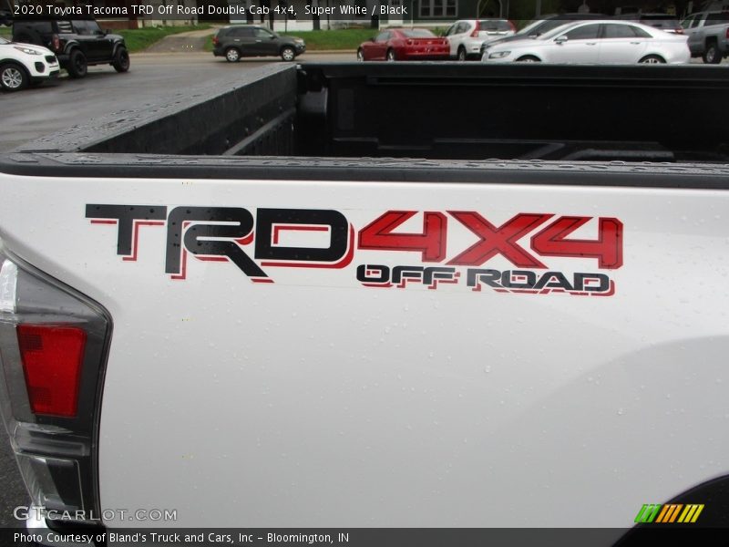 Super White / Black 2020 Toyota Tacoma TRD Off Road Double Cab 4x4