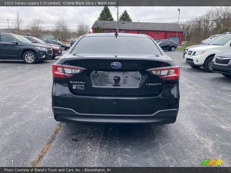 Crystal Black Silica / Warm Ivory 2020 Subaru Legacy 2.5i Limited