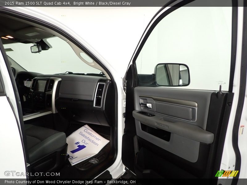 Bright White / Black/Diesel Gray 2015 Ram 1500 SLT Quad Cab 4x4