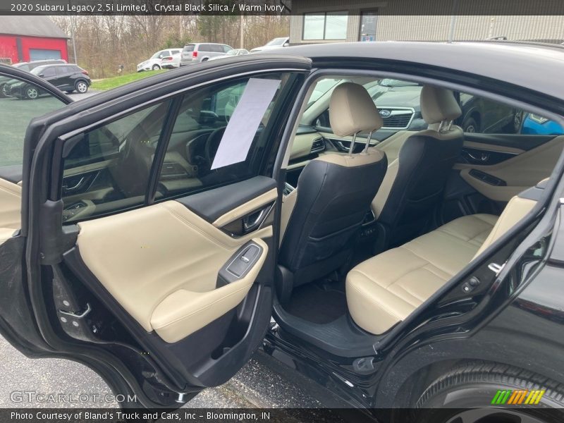 Crystal Black Silica / Warm Ivory 2020 Subaru Legacy 2.5i Limited
