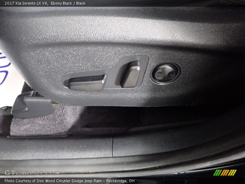 Ebony Black / Black 2017 Kia Sorento LX V6