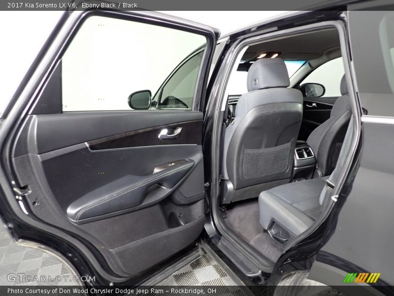 Ebony Black / Black 2017 Kia Sorento LX V6