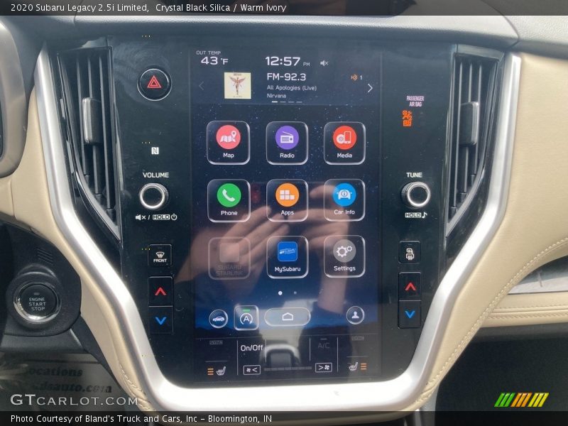 Crystal Black Silica / Warm Ivory 2020 Subaru Legacy 2.5i Limited