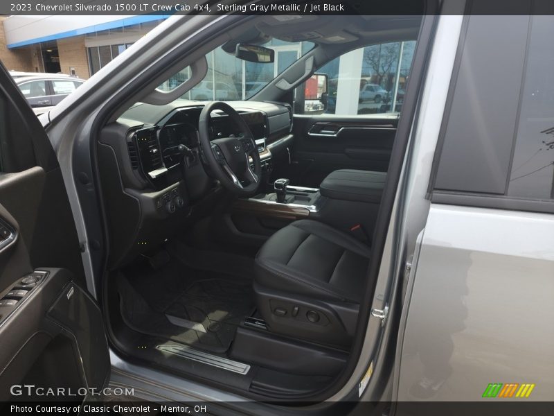 Sterling Gray Metallic / Jet Black 2023 Chevrolet Silverado 1500 LT Crew Cab 4x4
