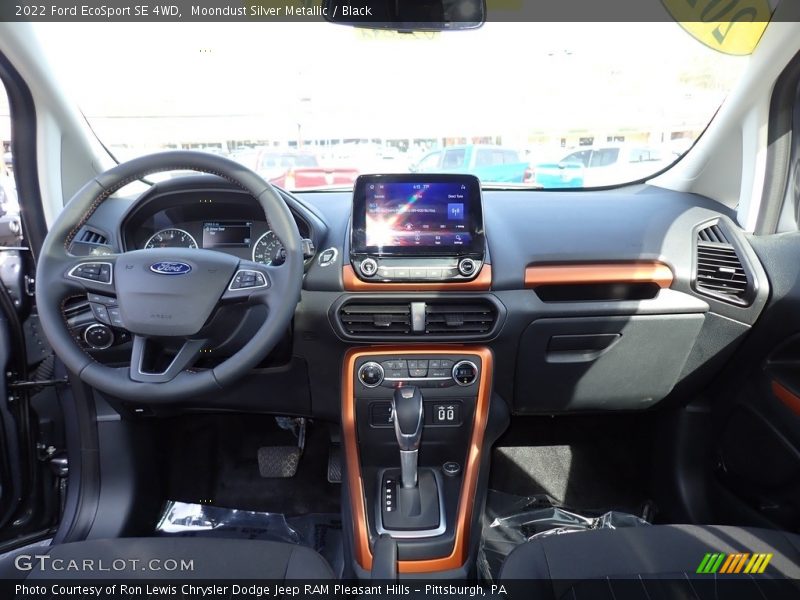 Moondust Silver Metallic / Black 2022 Ford EcoSport SE 4WD