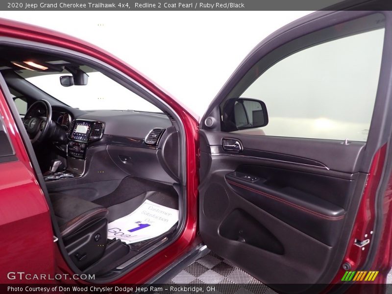 Redline 2 Coat Pearl / Ruby Red/Black 2020 Jeep Grand Cherokee Trailhawk 4x4