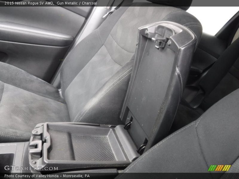 Gun Metallic / Charcoal 2015 Nissan Rogue SV AWD