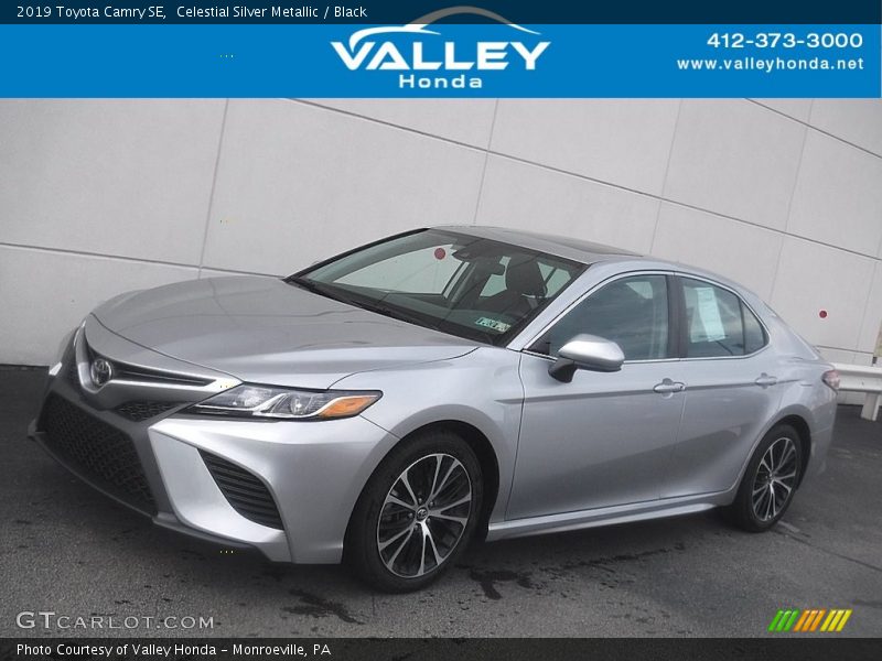 Celestial Silver Metallic / Black 2019 Toyota Camry SE