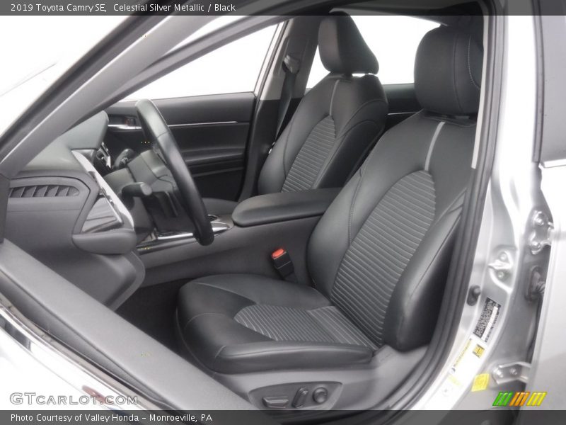 Celestial Silver Metallic / Black 2019 Toyota Camry SE
