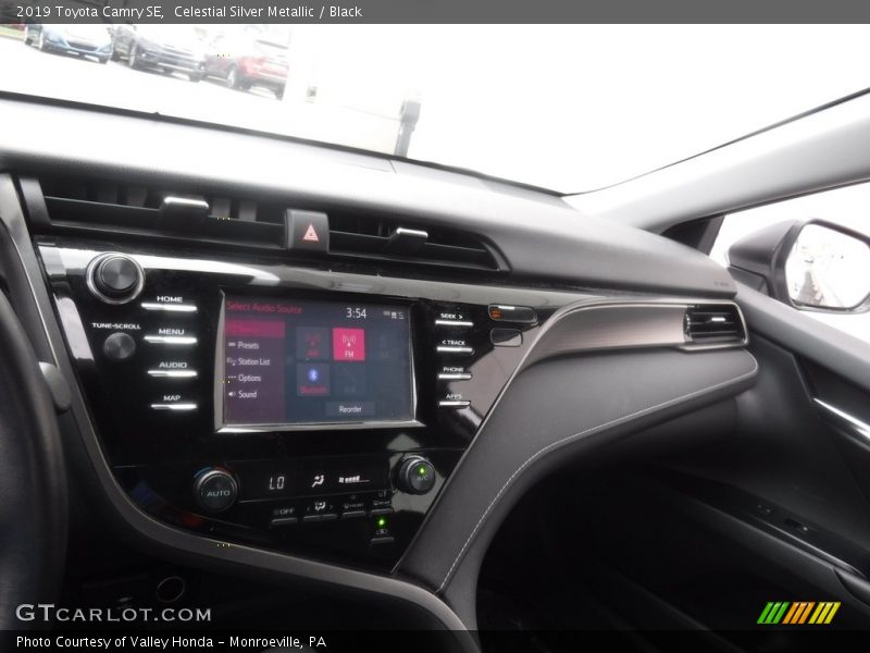 Celestial Silver Metallic / Black 2019 Toyota Camry SE