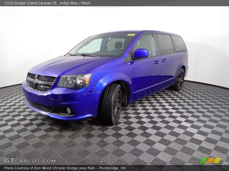 Indigo Blue / Black 2019 Dodge Grand Caravan SE
