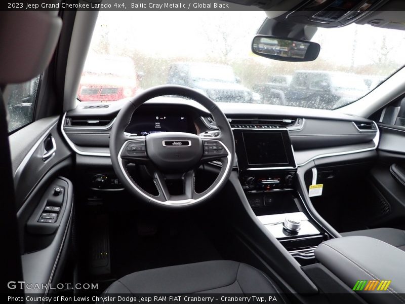 Baltic Gray Metallic / Global Black 2023 Jeep Grand Cherokee Laredo 4x4