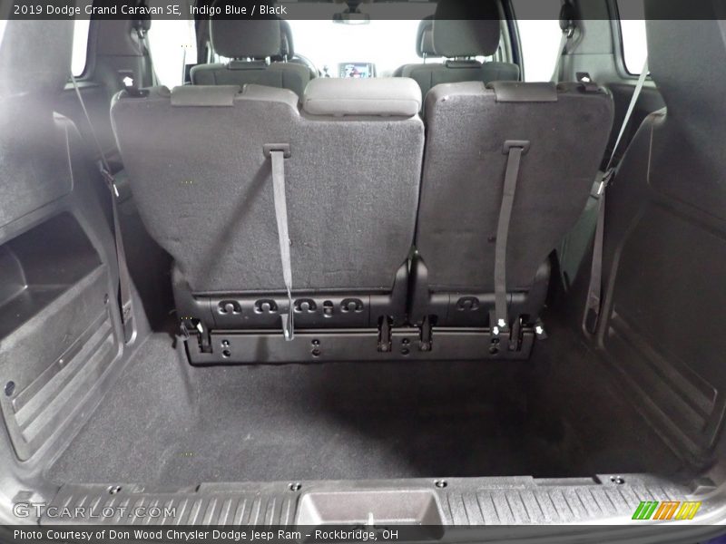 Indigo Blue / Black 2019 Dodge Grand Caravan SE