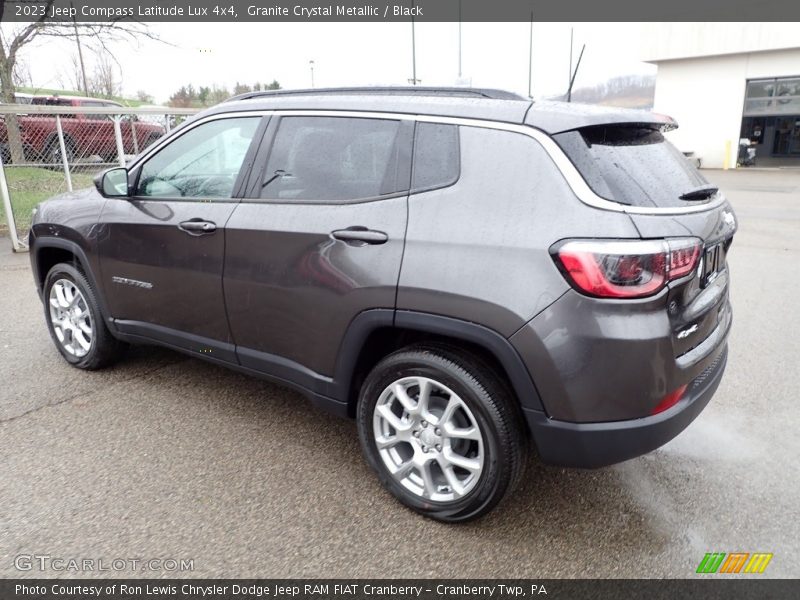 Granite Crystal Metallic / Black 2023 Jeep Compass Latitude Lux 4x4