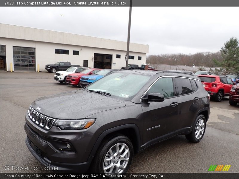 Granite Crystal Metallic / Black 2023 Jeep Compass Latitude Lux 4x4