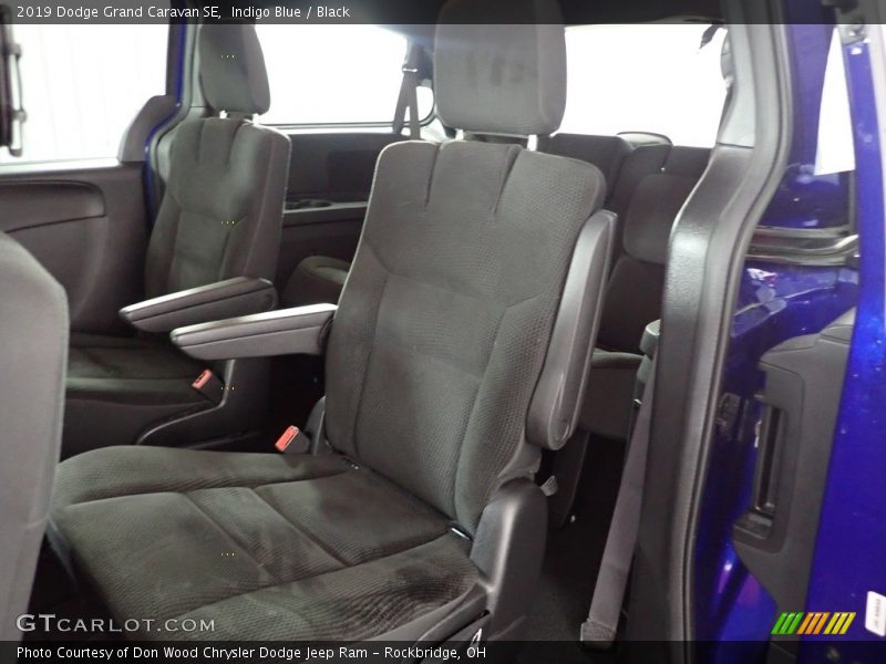 Indigo Blue / Black 2019 Dodge Grand Caravan SE