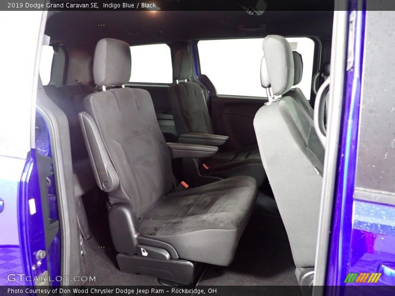 Indigo Blue / Black 2019 Dodge Grand Caravan SE