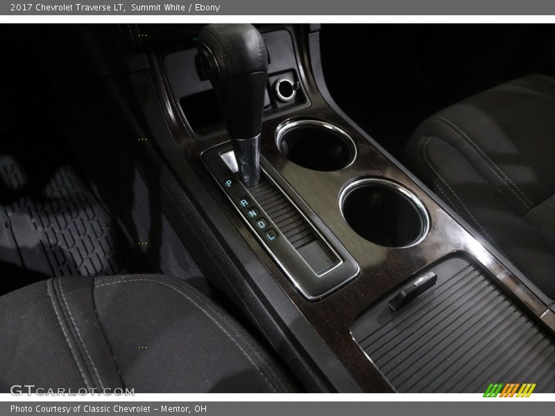 Summit White / Ebony 2017 Chevrolet Traverse LT
