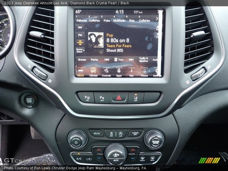 Diamond Black Crystal Pearl / Black 2023 Jeep Cherokee Altitude Lux 4x4
