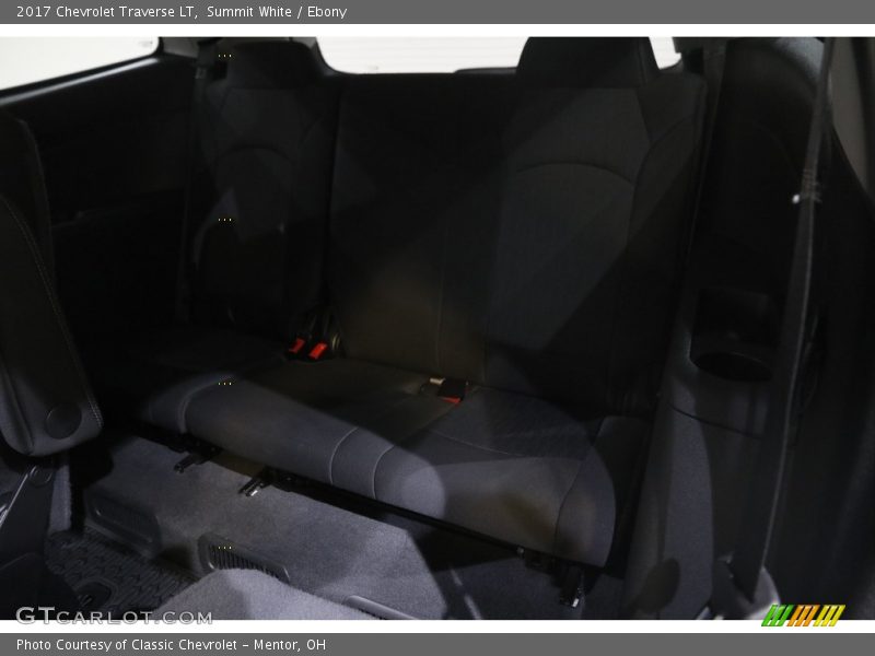 Summit White / Ebony 2017 Chevrolet Traverse LT