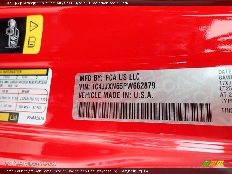 Firecracker Red / Black 2023 Jeep Wrangler Unlimited Willys 4XE Hybrid