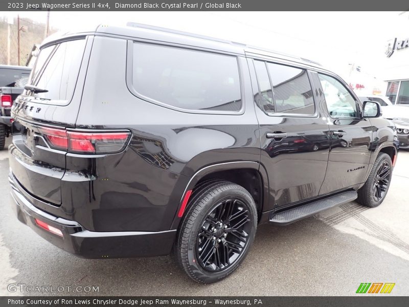 Diamond Black Crystal Pearl / Global Black 2023 Jeep Wagoneer Series II 4x4