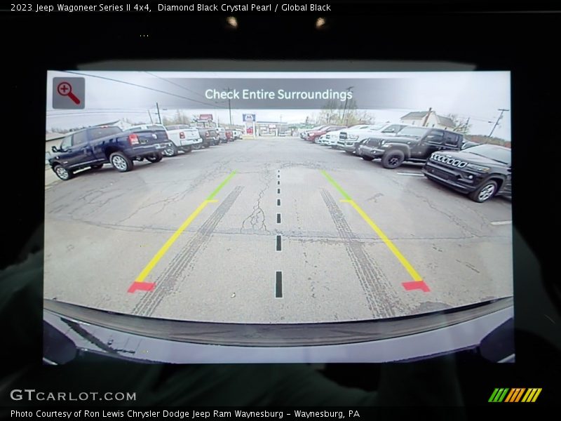 Diamond Black Crystal Pearl / Global Black 2023 Jeep Wagoneer Series II 4x4