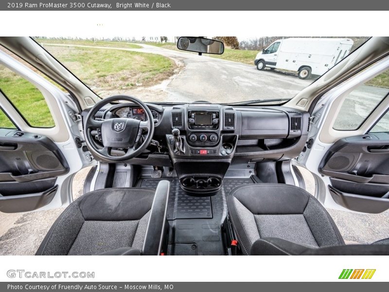 Bright White / Black 2019 Ram ProMaster 3500 Cutaway