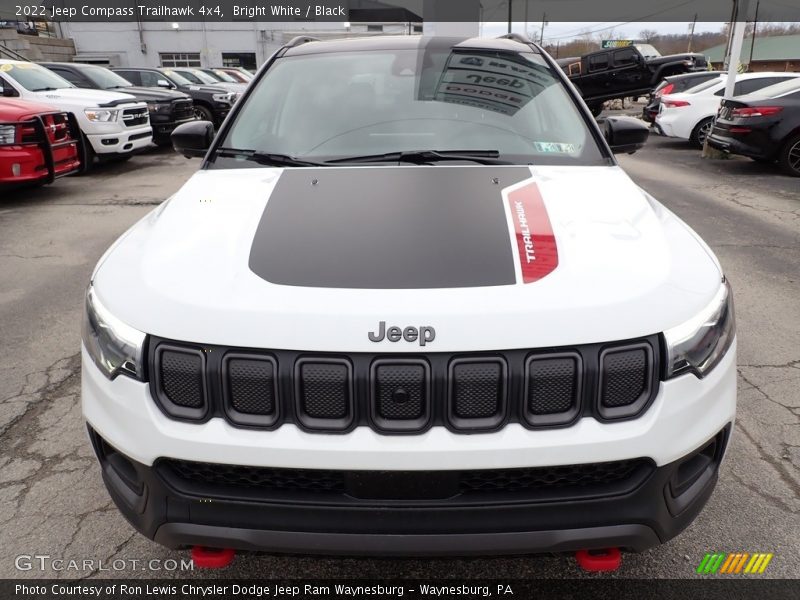 Bright White / Black 2022 Jeep Compass Trailhawk 4x4