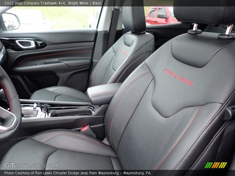 Bright White / Black 2022 Jeep Compass Trailhawk 4x4