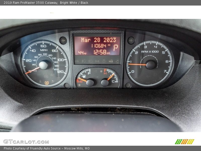 Bright White / Black 2019 Ram ProMaster 3500 Cutaway