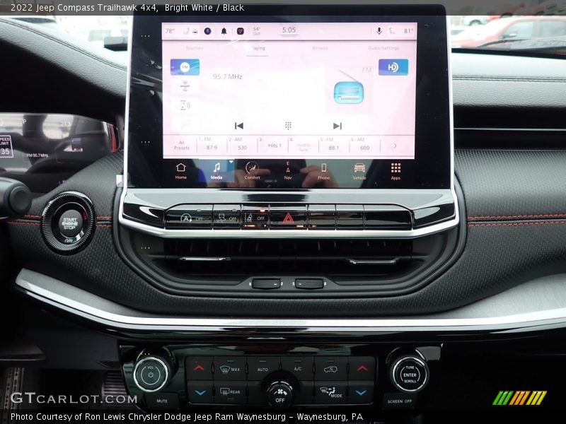 Bright White / Black 2022 Jeep Compass Trailhawk 4x4
