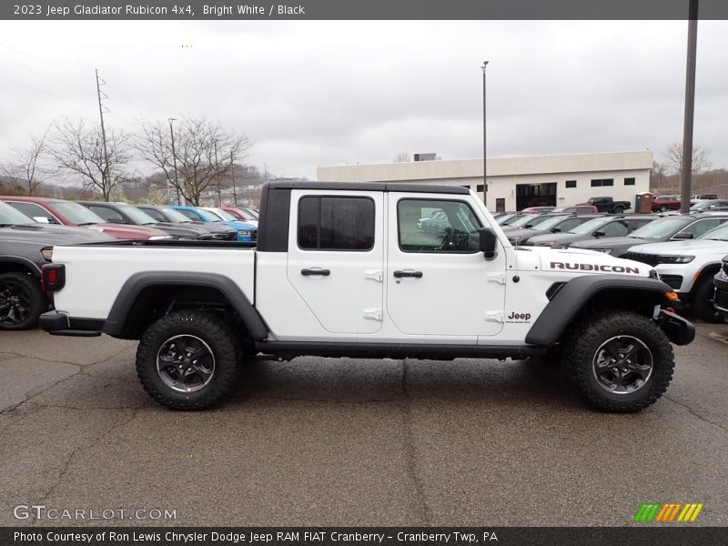 Bright White / Black 2023 Jeep Gladiator Rubicon 4x4