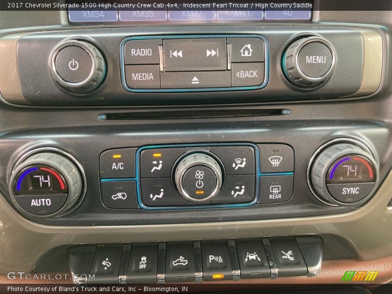 Iridescent Pearl Tricoat / High Country Saddle 2017 Chevrolet Silverado 1500 High Country Crew Cab 4x4