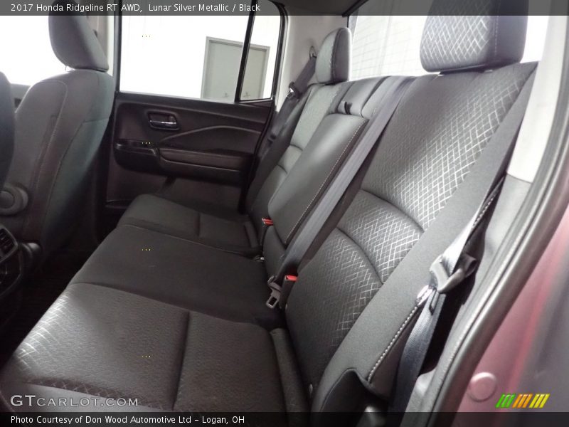 Lunar Silver Metallic / Black 2017 Honda Ridgeline RT AWD