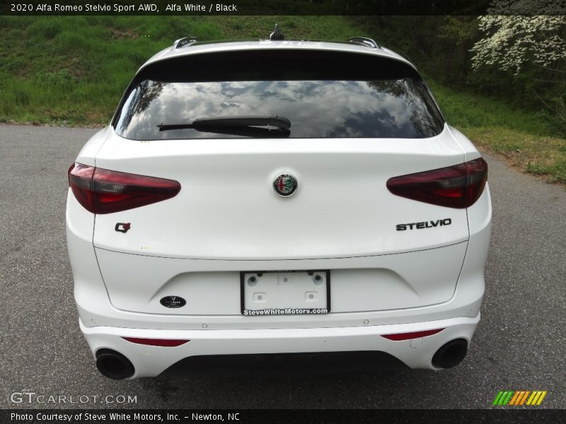 Alfa White / Black 2020 Alfa Romeo Stelvio Sport AWD